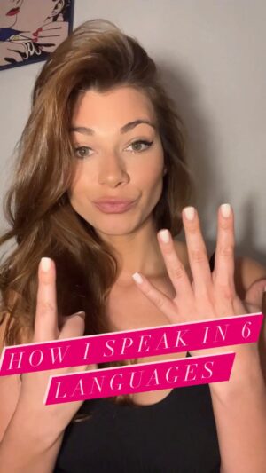Natalia Khod Instagram - Este vídeo es para mi profesora de inglés 😛
 
A mi nunca me funcionaron clases normales
(tengo dislexia y TDAH). 
Yo de pequeña estaba traumatizada pensando de que jamas voy aprender una lengua que no sea mi lengua nativa, hasta que con 19 años viaje por la primera vez en mi vida. Allí en Malta, en 3 semanas aprendí Inglés (básicamente en los bares 😂) 
Creo que cada persona somos un mundo diferente, y el sistema educativo debe tenerlo en cuenta. 

Si no te salen bien los idiomas, simplemente debes buscar una manera distinta de aprendizaje 😊 

*

*
*

*
#reels #education 

#subtitulos #modelmadrid #actriz #model #spanish #italian #portuguesa #russian #catalan #idioma #beauty #nataliakhod #speaking #study #russianmodel #spanishmodel