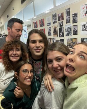 Natalia Rodríguez Instagram - Gracias @plano_a_plano @serviryprotegertve @alexandragraf @emilioapina @rtve @paulacamaracasting por regalarme una de las mejores experiencias de mi vida. 
Gracias a toda la gente que nos ha seguido y nos ha dado cariño hasta el final. 
Gracias Yolanda por ser un personaje brutal.
Gracias a mis compañerxs que han aguantado mi hiperactividad a las 6:05h todo este tiempo.
Os quiero. Nos vemos el miércoles.