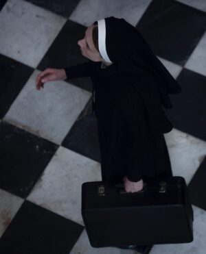 Natalia Safran Instagram - Throwing this weekend back to the NUN II with a gallery of images from the secret stash of our amazing stills photographer Bruno Calvo. From our illustrious international cast and incredible predominantly French crew to the spectacular ancient locations of Provence @thenunmovie will forever be unforgettable 🖤
.
#thenun2 #thenunmovie #theconjuringuniverse