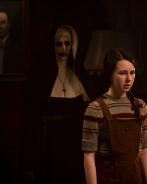 Natalia Safran Instagram - Dedicating this Sunday’s NUN 2 post to our youngest and possibly fiercest Valak vanquisher, Sophie, played by the mighty @katelynrosedowney 🚨 Supertalent alert: Katelyn is a phenomenal actress and did an incredible job with this difficult part, which was as mentally challenging as it was physically taxing. Katelyn is mature beyond her years and so positive, energetic and vibrant, it was a pleasure for everyone on set to work with her. She lives in Dublin, has a brilliant dance-teacher mom and is herself an Irish dance and acrobatic prodigy (check out today’s reel for a special treat). Let her know how much you enjoyed her fantastic performance in @thenunmovie. I know I look forward to working with her on some other The Safran Company production in hopefully not too distant future 🩷
✝️
Photo cred: Bruno Calvo
#thenunmovie #thenun2 #katelynrosedowney #theconjuringuniverse #thesafrancompany