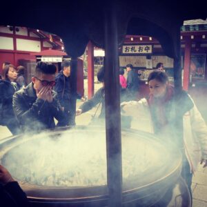 Natalie Jongjaroenlarp Instagram - Eyes watering from #incense smoke at #sensoji #temple #travel #explore