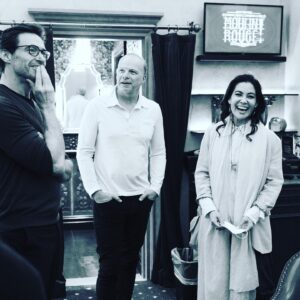 Natalie Mendoza Instagram - Aussie Aussie Aussie love this pic of @markgpennell @thehughjackman Felt like my family were watching. So sweet. Well done @aaron_c_finley nailed it. 💕