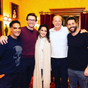 Natalie Mendoza Instagram - To find myself in a room with these divine souls and also TM meditators. Thank you @thehughjackman for your love and support of Broadway and @moulinrougebway! We are so excited to come watch you shine @musicmanbway thank you @markgpennell for always having my back. @gchopra for your appreciation of joy and myth and to my heart.Love you all so much. I love my job. #LearnTM and sing and dance 🙏🏽🥰🦋💃🏽🍾