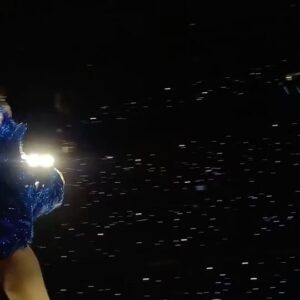Natalie Peterson Instagram - Hitting my marks in Madrid! ✨ Thank you for 2 incredible shows in this beautiful stadium! Clearly I had no fun 😘

#tstheeraatour #theerastourmadrid #madrid #spain #erastourdancers #ttpd #midnights