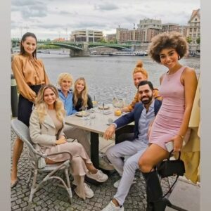 Natálie Stejskalová Instagram - Event @iluminatecz 🩵🙌🏽⚡️
Děkuji za pozvání na úžasný brunch na Vltavě🛥️🤗
#clubiluminate 
#iluminate 
#eventsprague