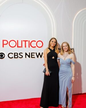 Natasha Bertrand Instagram - I’m so bad at remembering to take photos at this every year lol #whcd #weekendupdate thanks @hairrayz_glowin for the glam!!!