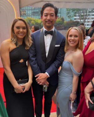Natasha Bertrand Instagram - I’m so bad at remembering to take photos at this every year lol #whcd #weekendupdate thanks @hairrayz_glowin for the glam!!!