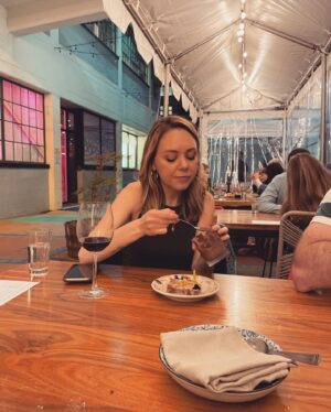 Natasha Bertrand Instagram - -30-
Cheers to 30 more years of double desserts 🍮 🎂