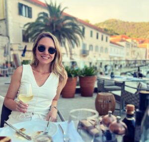 Natasha Bertrand Instagram - Croatia, you were a dream 💙🇭🇷

📍Dubrovnik ➡️ Hvar ➡️ Split 🌊