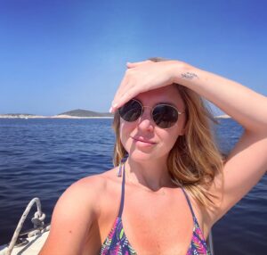 Natasha Bertrand Instagram - Croatia, you were a dream 💙🇭🇷

📍Dubrovnik ➡️ Hvar ➡️ Split 🌊