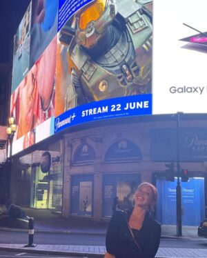Natasha Culzac Instagram - My fellow Dwellers of The United Kingdom, @halotheseries is out TODAY on @paramountplusuk! 🎉

Download the app, or find it free via Sky Cinema. First episode is also showing on Channel 5 tonight. 

#NotAGreggsAd;)