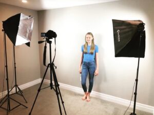 Natasha Zaborski Instagram - Self tape fun!
•
•
•
#wednesday #wednesdayvibes #selftape #tvshows #natashazaborski