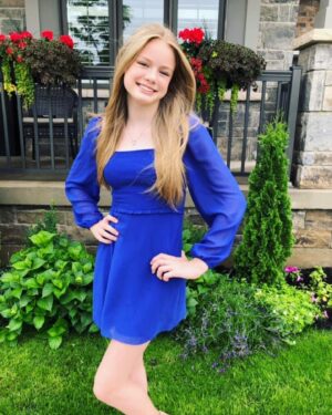 Natasha Zaborski Instagram - Had such a great time celebrating my grade 8 graduation! 
•
•
•
#grade8grad #graduation #grad2021 #natashazaborski