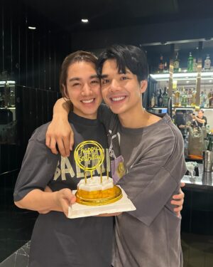 Natcha Jantapan Instagram - Hbd to me 33rd ขอบคุณทุกคำอวยพรนะครับ วันนี้มีความสุขมากๆ ❤️