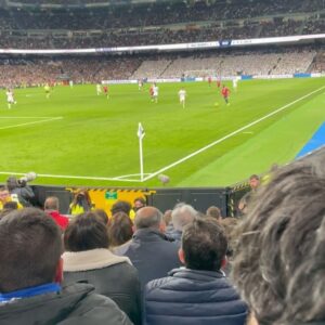 Nathan Munda Instagram - Merci  pour l’invitation et ma première fois au Santiago Bernabeu @djobamba ! Impressionnant