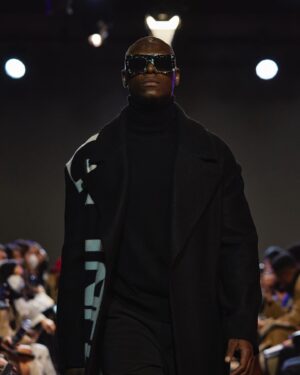 Nathan Munda Instagram - Fashion Show « Dear New York »
Autumn-Hiver 2022

@guntherparis 
Creative director : @naogunther  #PFW #Gunther