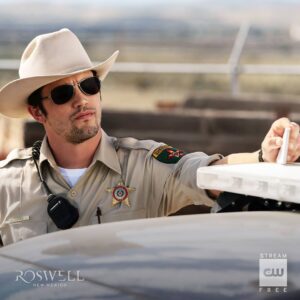 Nathan Parsons Instagram - New ep tomorrow of #Roswellnm 
Full #supertroopers mode 🤠😎