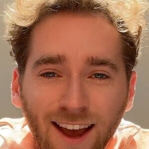 Nathan Trent Instagram - My new song ‘posto al sole’ is OUT NOW! —>>link in bio 
Mix and master  @dave.camille 
#postoalsole #sole #estate #summer #estateitaliana #summerinitaly #nathantrent #cantante #cantautore #singer #singersofinstagram #singersongwriter #canzoneitaliana #canzone #italy #italia #italian #dolcevita #songofthesummer #pop
