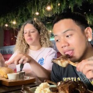 Nathaniel Bustamante Instagram - And tomorrow we will just eat air 🤣😭👌🏽 @charcoaldxb_ 

#viral #saltpapi #foryou #foryoupage #food #foodie #foodies #foodstagram #foodblogger #foodporn #foodlover #foryou #foryoupage #trending #calories #diet #couplegoals #couplescomedy