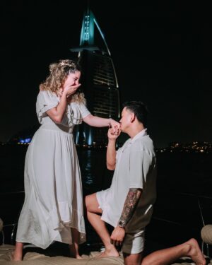 Nathaniel Bustamante Instagram - She said YES 💍😍

#featured #explore #viral #instagramreels #tiktokuk #saltpapi #couplegoals #engagement #couplelove #couplegoals❤ #coupletravel #foryou #foryoupage #fyp
