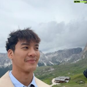 Nathas Tunjaroen Instagram - 👔⛰️