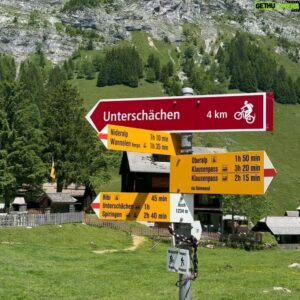 Nathas Tunjaroen Instagram - 3rd time in Switzerland 🇨🇭🫠⛰️🥾