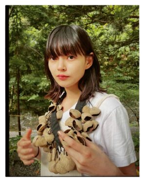 Natsuko Instagram - .
家でチャフチャスを鳴らして山の中を思い出してみる夜
皆さま良い週末を🌿