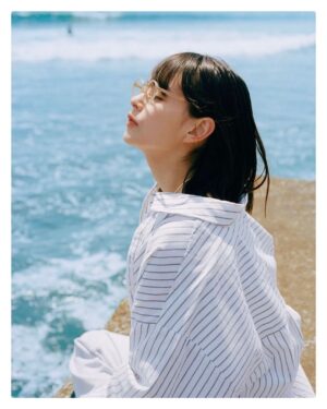 Natsuko Instagram - .
miniと眼鏡市場と春夏秋冬
いろんなところでいろんな眼鏡の一年間🍃🍂

@mini_tkj 
@meganeichibaofficial