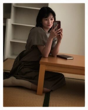 Natsuko Instagram - .
衣装は @intimite_onemile 
インナーご愛嬌、畳ほっ🍵

今日もおつかれさまでした🍵