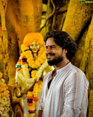 Naveen Shankar Instagram - ಕ್ರಾಂತಿವೀರ ಸಂಗೊಳ್ಳಿ ರಾಯಣ್ಣರ ಆಶೀರ್ವಾದಗಳೊಂದಿಗೆ 🙏🏾
#kranthiveerasangollirayanna 💛❤️