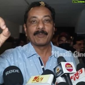 Naveen Shankar Instagram - ಕ್ಷೇತ್ರಪತಿಯ ಹೋರಾಟವನ್ನ ಮೆಚ್ಚಿ ಬೆಂಬಲವಾಗಿನಿಂತ ಎಲ್ಲಾ ಸಹೃದಯಿ ಕನ್ನಡಿಗರಿಗೆ ಧನ್ಯವಾದಗಳು... 

#kshetrapathi in cinemas now🔥❤️

Kshetrapathi trailer - https://youtu.be/VlnP_sBmmRg

#kshetrapathi #naveenshankar #archanajois #RaviBasrur  @jois_archie @ravibasrur @shrikantkatagi @rahulainapur.bijapur @harsharjunm  @natyaranga @rahul_gudi_rg @yvbshivasagar  @srinivas.byadigere @viveksrikantaiah @jeevan_vasudev_official
@manushedgar  @cc_cinecuts @roadsidevillage @krishnahebbale @samparkaby_nknu @kaanistudio @krg_connects  @krgstudios @aanandaaudio @creative_guyz  @kshetrapathi_thefilm
#anandaudio  #ashragacreations #kfi #kannadamovies #pallakkisong