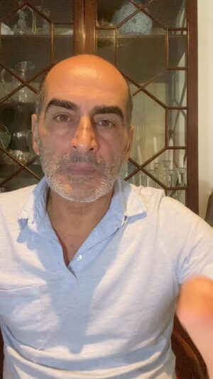 Navid Negahban Instagram - I’m standing with all the families who have lost a loved one in this devastating war.  Please come together as one nation, #human #nation and stop this madness. Human race will lose and suffer no matter who wins the war. #gaza #israel #muslim #jew #humanity #stop #war