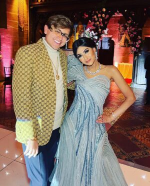 Navid Sole Instagram - Attending besties @k.sethi3 wedding 💒 I am so proud of you girl! Thank you so much for inviting me to your beautiful wedding and I am so proud of you! Keep shining and rock it queen 👸 LOVE YOU 🥰  #sassypharmacist #indianwedding #wedding #ollgaardkavforlife #weddings #love #marriage #celebration