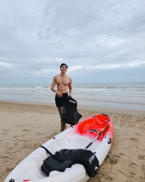 Nawasch Phupantachsee Instagram - Day off🌊🌞
