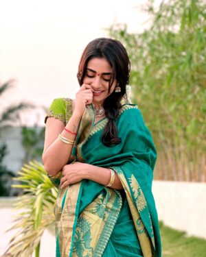Nayani Pavani Instagram - Amma cheera 💚