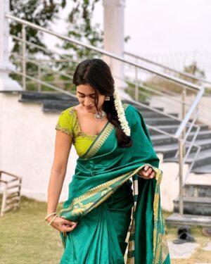 Nayani Pavani Instagram - Amma cheera 💚