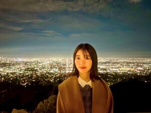 Nayu Matsubara Instagram - ✨*･ﾟ｡:.*ᴍᴇʀʀʏ ᴄʜʀɪsᴛᴍᴀs*･ﾟ｡:.*✨

日本では昨日、アメリカでは今日がクリスマス🎄🎁🎉
皆さん楽しく過ごせましたか？^ ^✨

アメリカでは今頃子どもたちが、サンタからのプレゼントを見つけ出してるところだね♬✨🎁
私も小さい頃、サンタさんが手紙の返事をくれることが嬉しかったなぁ

皆さんのホリデーにも、沢山の幸せがありますように

o＜(*’v`p)p☆ *:;;;:* ☆ Happy Xmas ☆ *:;;;:* ☆q(q’v`*)＞o

写真のお料理は、イブが誕生日の母の手料理です💓お母さん誕生日おめでとー

#クリスマス　#メリークリスマス　#ハッピークリスマス　#merrychristmas