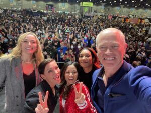 Neal McDonough Instagram - I feel like Charlie and the angels! @comicconla