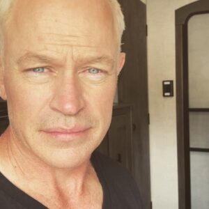 Neal McDonough Instagram - Day 1 on my new film APEX, opposite the incredible Bruce Willis. Going to be a blast! Thank you Corey Large for bringing me into the family and Thank you to my Bride Ruvé who made it all happen!!
#family #movies #god @syracuseu