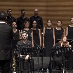 Nebil Özgentürk Instagram - Aşık MAHZUNİ türküleri... Sözler.. MUHABBET.. Belgesel.  BURSA'da, erenler ruhuyla muhteşem saatler.... Orkestra şefi Can Coşkun'un notalar arasındaki büyük sihri.  @alevikulturdernekleribursa yönetici ve üyelerinin yüksek gönüllü dostlukları..