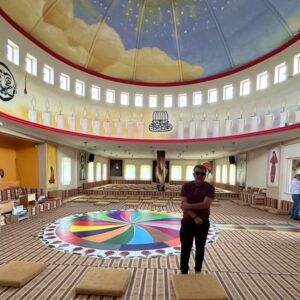 Nebil Özgentürk Instagram - Aşık MAHZUNİ türküleri... Sözler.. MUHABBET.. Belgesel.  BURSA'da, erenler ruhuyla muhteşem saatler.... Orkestra şefi Can Coşkun'un notalar arasındaki büyük sihri.  @alevikulturdernekleribursa yönetici ve üyelerinin yüksek gönüllü dostlukları..