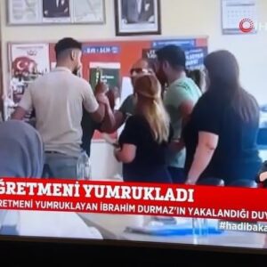 Nebil Özgentürk Instagram - ŞİDDET.. CİNNET.... Bunca şiddetin ve gözü dönmüşlüğün tabii ki sosyolojik bir nedeni var... Tabii ki adalet sistemiyle ilgisi var.. "CİNNET VE ŞİDDET TOPLUMU" olmamızın, tabii ki cezasız bırakılan katil sürülerinin serbestçe dolaşımıyla ilgisi var!! Cinayetlerin savunulduğu, örtbas edildiği zamanlardayız tabii ki.. Alçaklar, yüz bulup alçaktan şiddet uyguluyor tabii ki!!.. @nowhaber.tr @selcuktepeliofficial