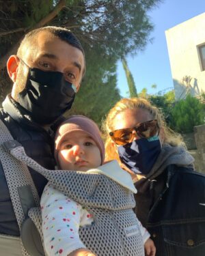 Necip Memili Instagram - ,,, bu hayatta bana tek koyan, sizi bırakıp gitmek:(((, ben bu hayatın, içine tüküreyim, ama geçecek, her şey geçer, izi kalır, atlatılır sevgi ile, o yüzden ge çe cek,  aşklarım benim :@),,, @didemdayicioglu