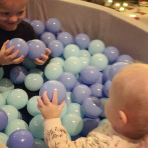 Ned Fulmer Instagram - Merry Christmas! 🎄🎉🍾🎁 May your day be filled with joy, giving, and ball pits.