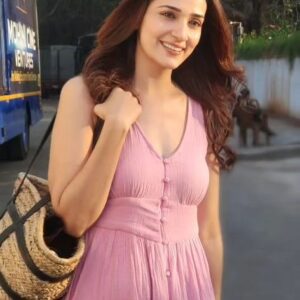 Neha Jhulka Instagram - When you shoot with friends 
When it's an early pack up
When it's a golden hour 

Click click time,  no filter needed
The inner happiness n glow is enough🥰😇