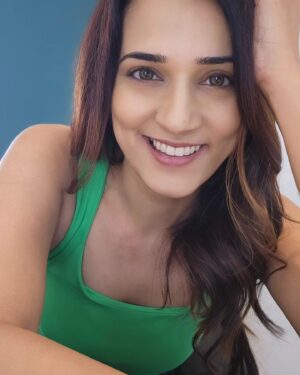Neha Jhulka Instagram - Photo dump time....he he he he 😁

#green #feelblessed #blissful #grateful🙏