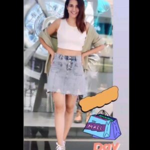 Neha Jhulka Instagram - Where You are happy and you Know IT 
Go TO MALL 😆 🤣
Retail therapy time n yummy food.. 

#mallcrawler #retailtherapy #happyplace #happyfeet👣 #njoy #foodstagram #funday