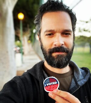 Neil Druckmann Instagram - When you’re lost in the darkness... go vote!