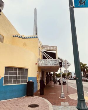 Neil Newbon Instagram - #littlehavana #miami - another feeling of privilege and fortune to be able to travel the world and see nEw things & new people x thanks to @floridasupercon for asking me out here x looking forward to seeing old friends and you all over the next few days x