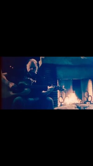 Neil Young Instagram - dinner time 
doing dishes 
🎶ditty🖤